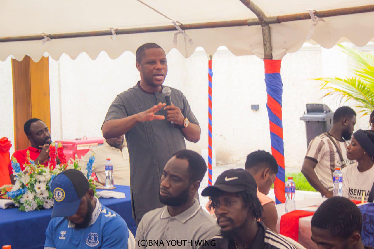 Sylvester Tetteh, MP For Bortianor Ngleshie Amanfro Constituency Held A Meeting With Professional Barbers in His Constituency